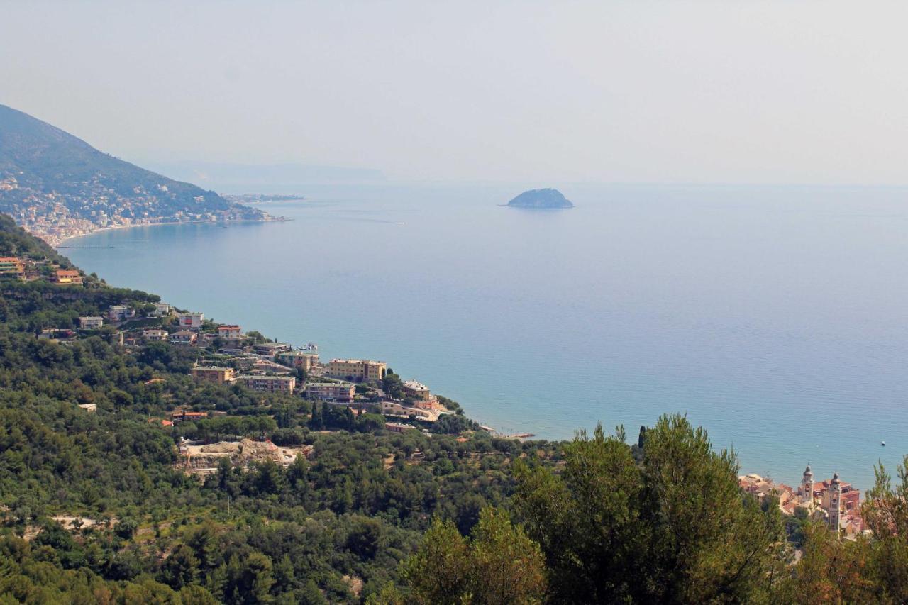 Il Nido Rifatto Bed and Breakfast Laigueglia Εξωτερικό φωτογραφία